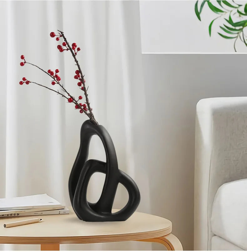 "Snuggle" Combination Vase – A Symbol of Unity and Artistry
