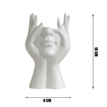 Elegant Ceramic Vase – A Versatile Centerpiece for Any Room