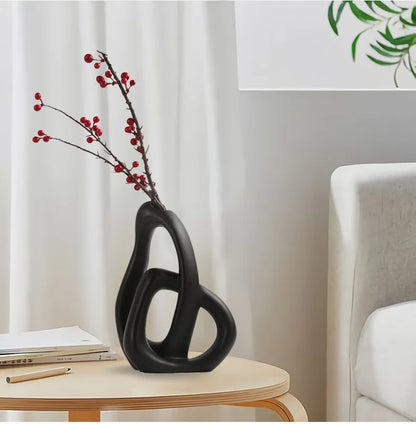 "Snuggle" Combination Vase – A Symbol of Unity and Artistry